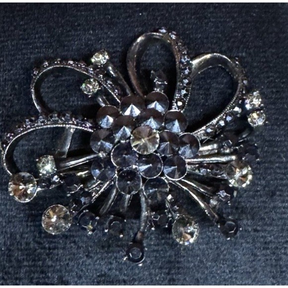 Vintage Rhinestone Starburst Flower Statement Brooch Black Champagne - Picture 2 of 14